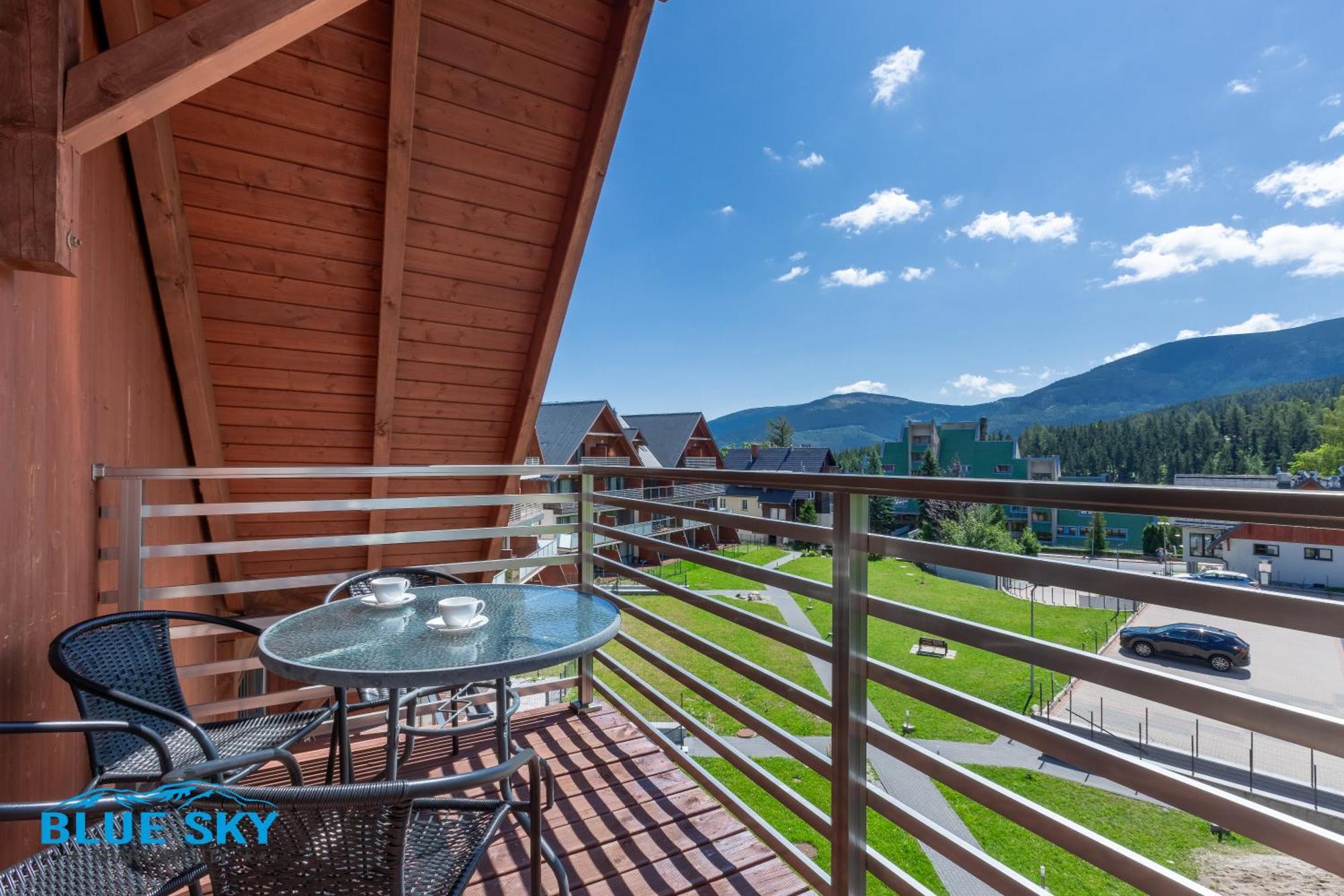 Apartamenty Bluesky - Karkonoska 13, Z Widokiem Na Gory, Blisko Szlakow I Wyciagow, W Zielonej Okolicy คาร์ปัตซ์ ภายนอก รูปภาพ